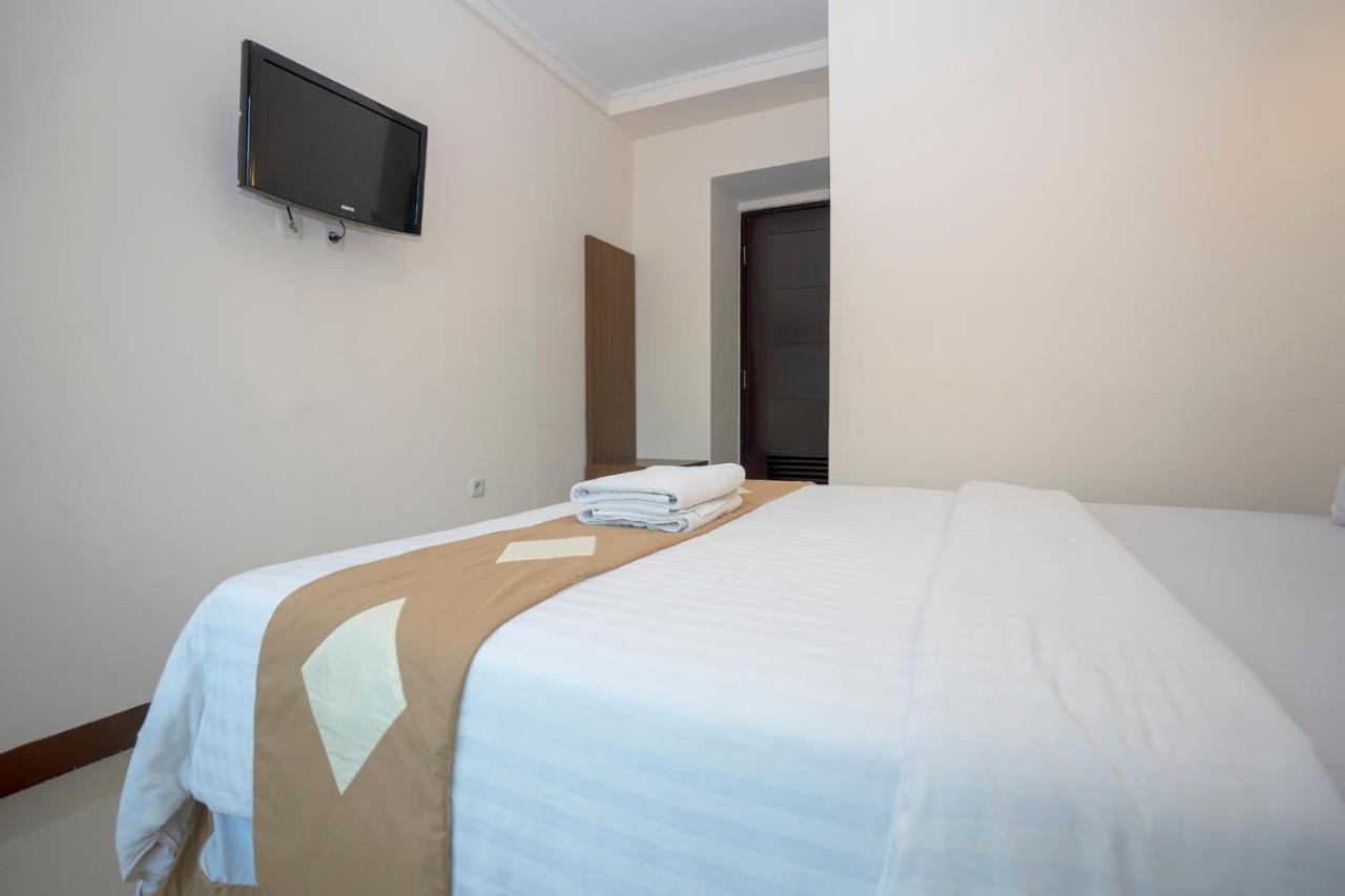 Dago'S Hill Hotel Бандунг Екстер'єр фото